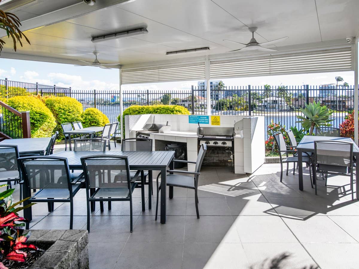 63 Cavill Avenue, SURFERS PARADISE - Thumbnail 33