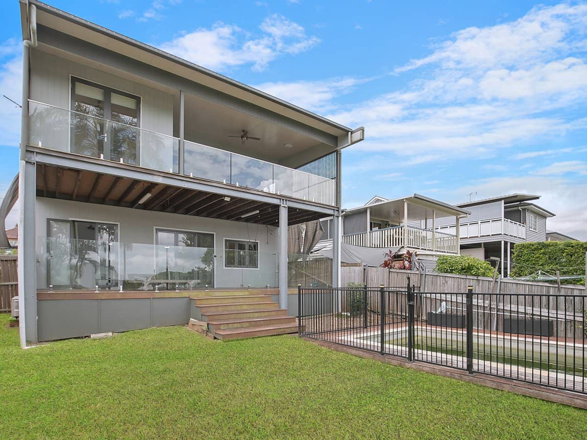 96 Pateena Street, STAFFORD - Thumbnail 1