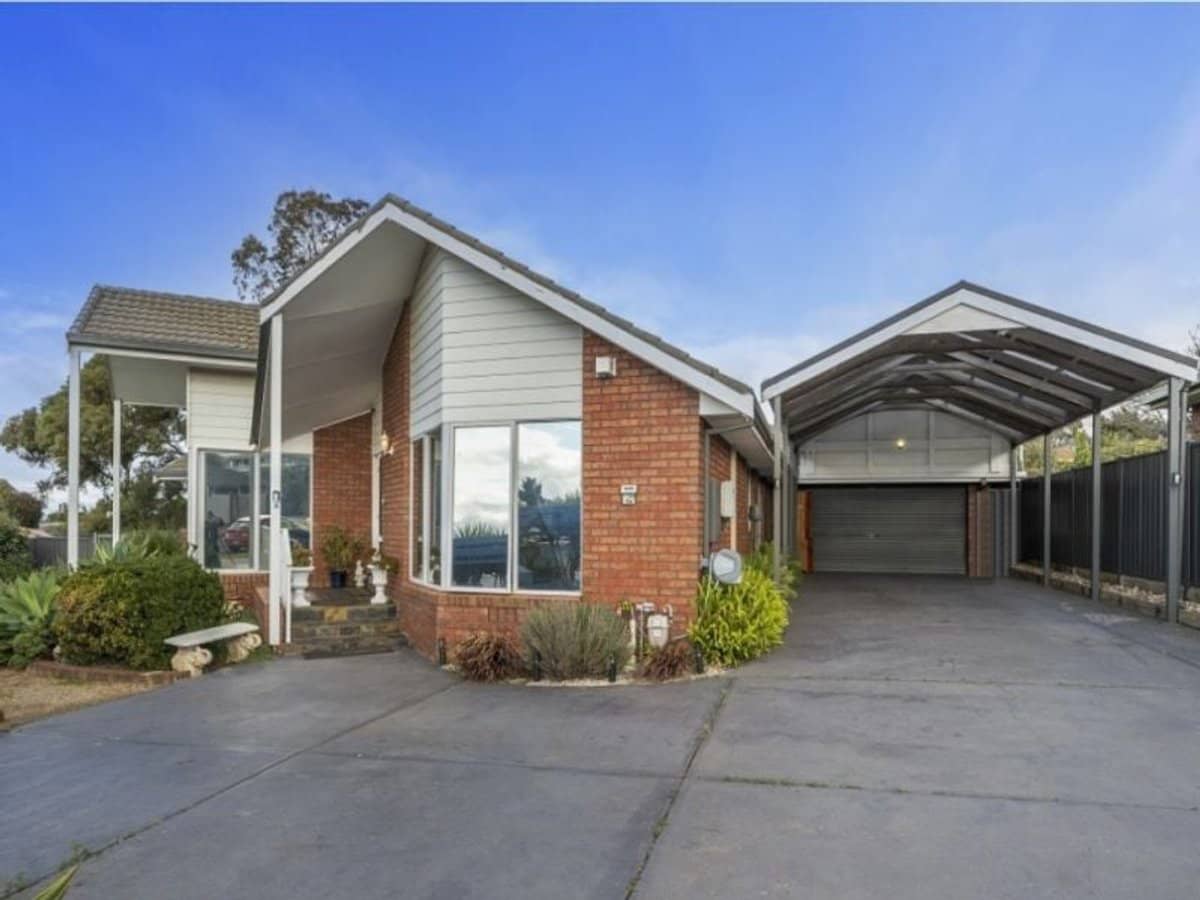 49 Clifton Drive, Bacchus Marsh - Thumbnail 1