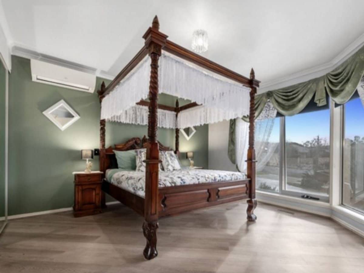 49 Clifton Drive, Bacchus Marsh - Thumbnail 2