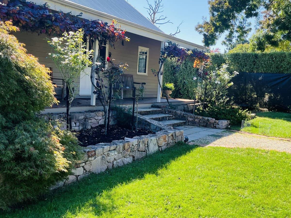 586 Morses Creek Road, Wandiligong - Thumbnail 1