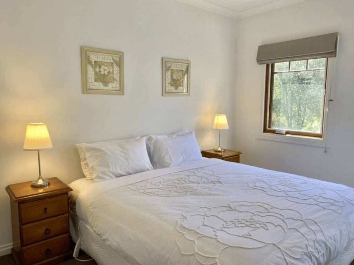 586 Morses Creek Road, Wandiligong - Thumbnail 25