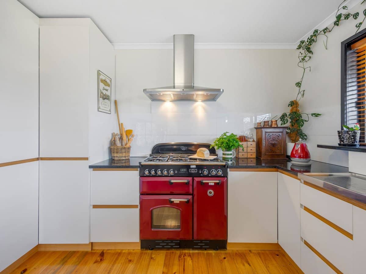 25 McMahons Road, Glenlyon - Thumbnail 5