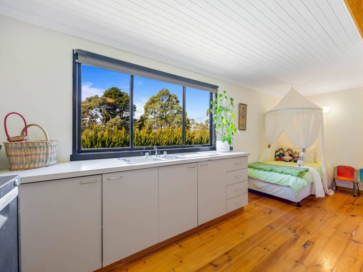 25 McMahons Road, Glenlyon - Thumbnail 17