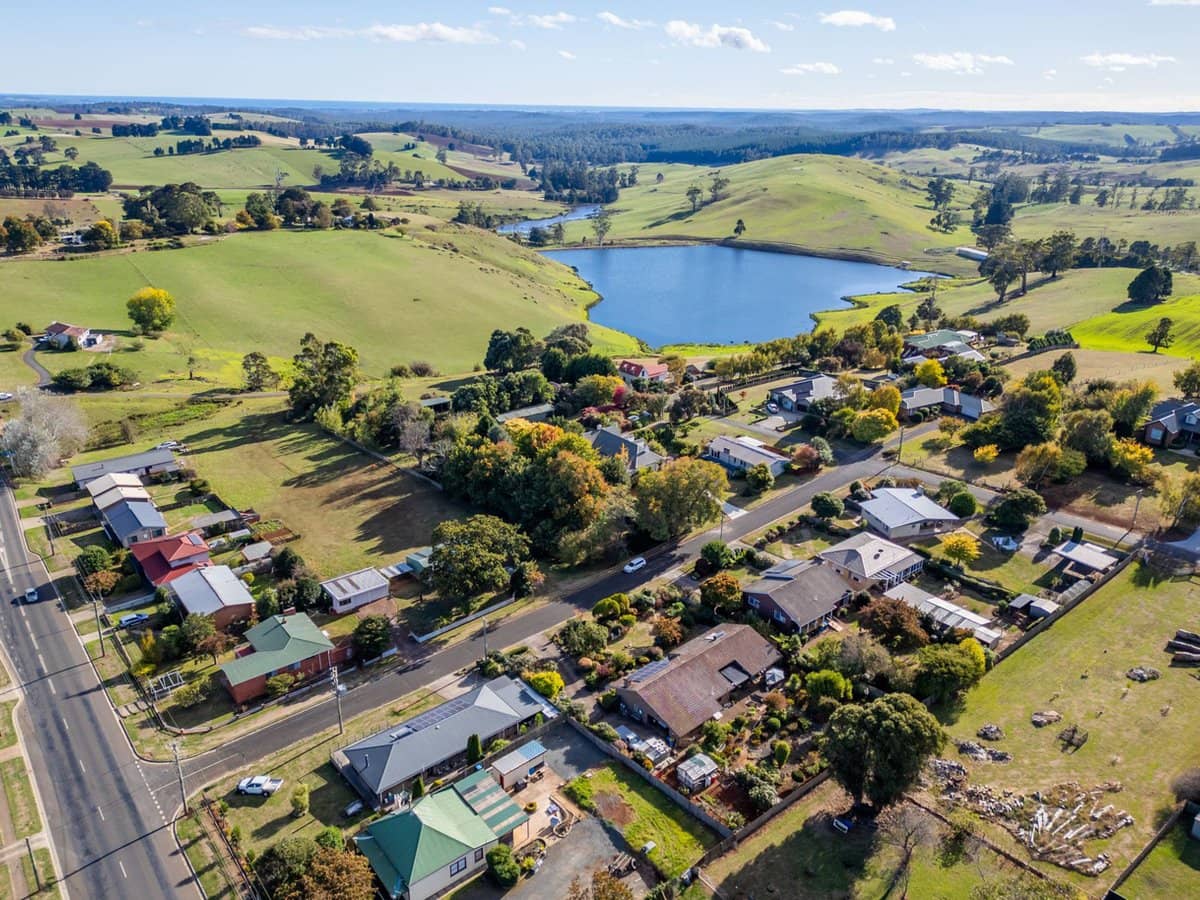 7 Reid Street, Scottsdale - Thumbnail 1