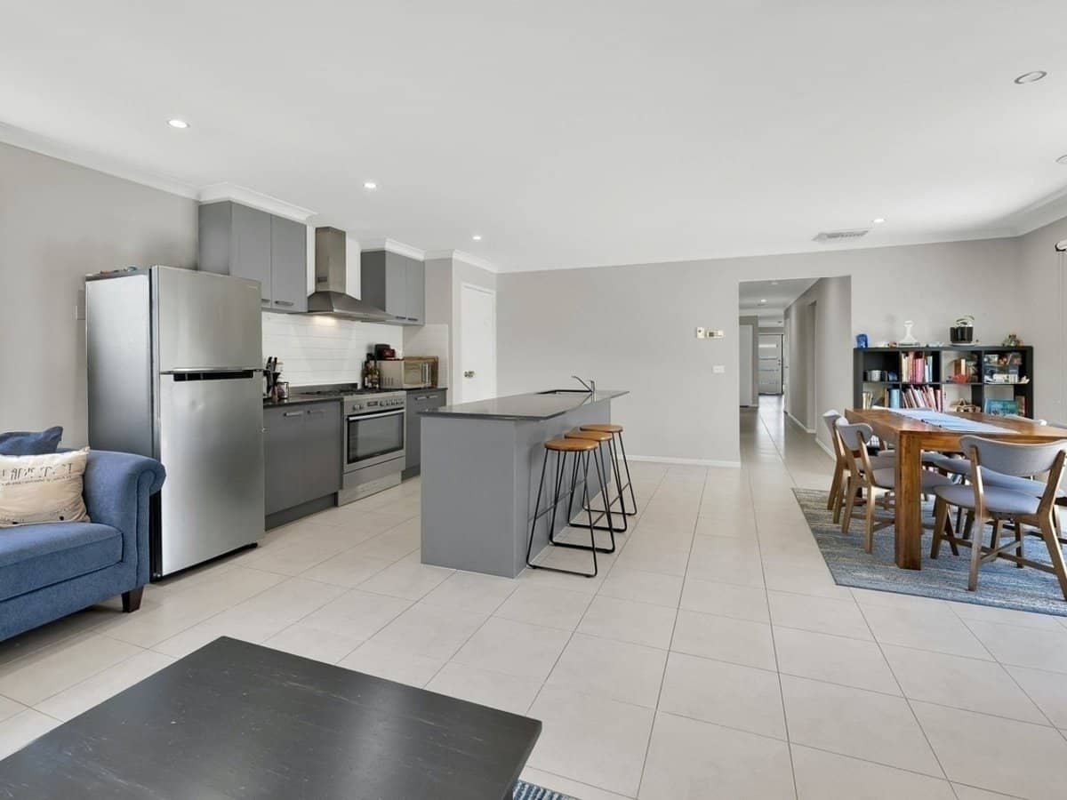 3 Orlando Place, Berwick - Thumbnail 3