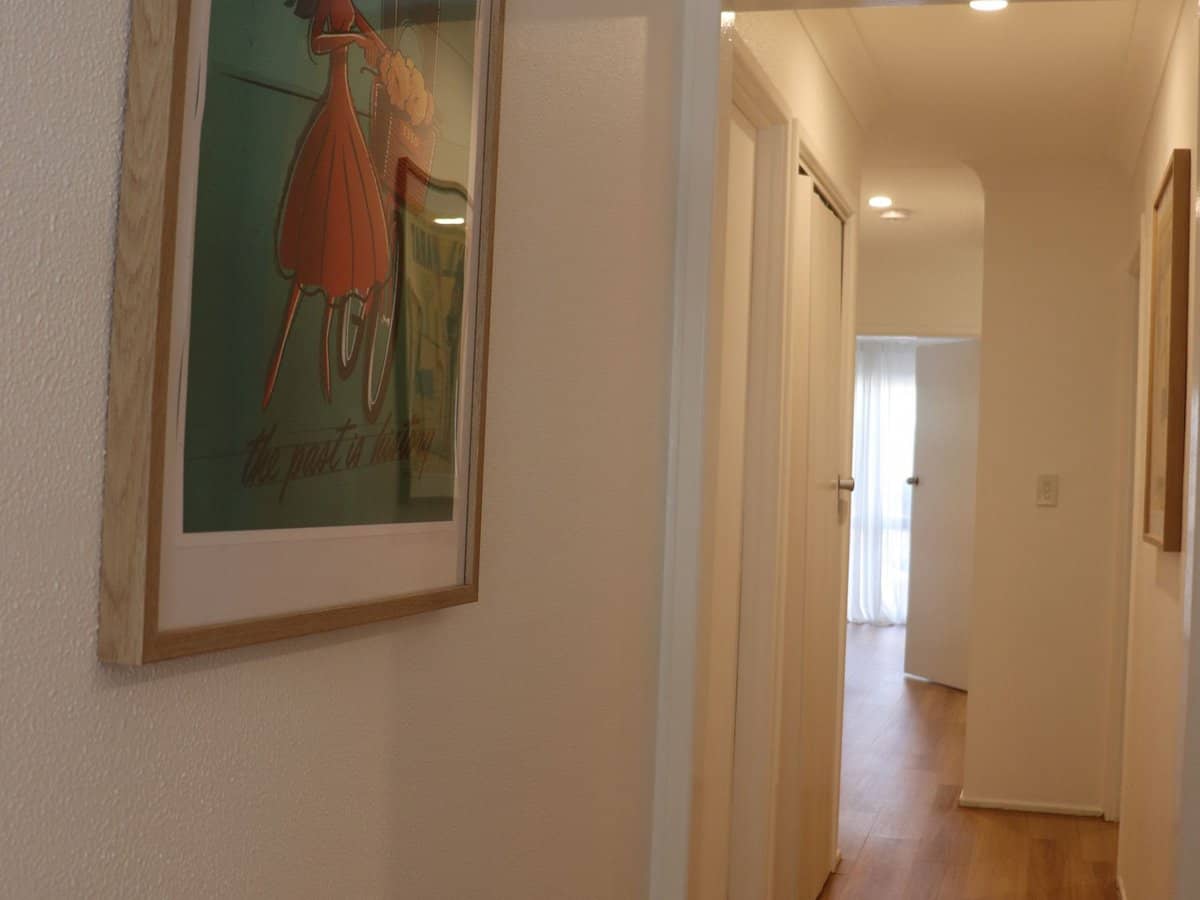 31 Sunbrite Avenue, Mermaid Beach - Thumbnail 14