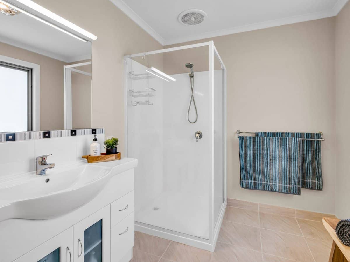 11 Cosgrove Court, Beauty Point - Thumbnail 17