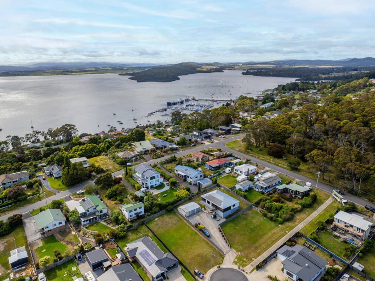 11 Cosgrove Court, Beauty Point - Thumbnail 31