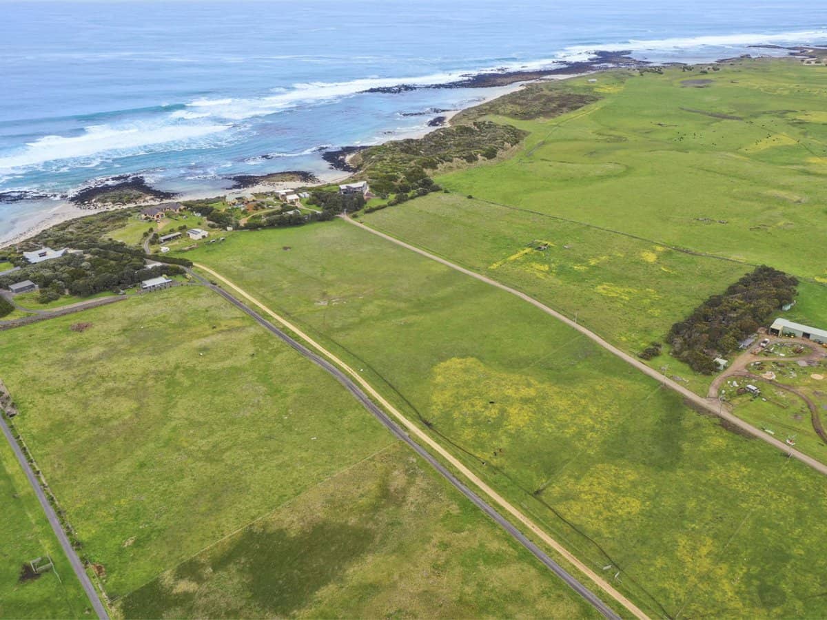 2577 Princes Highway, Port Fairy - Thumbnail 9