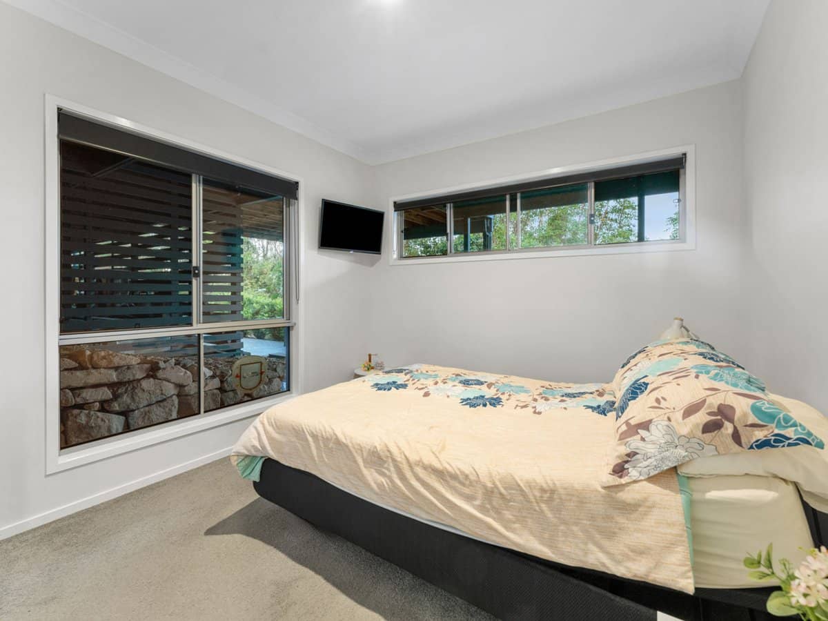 19 John Francis Drive, CARRARA - Thumbnail 23