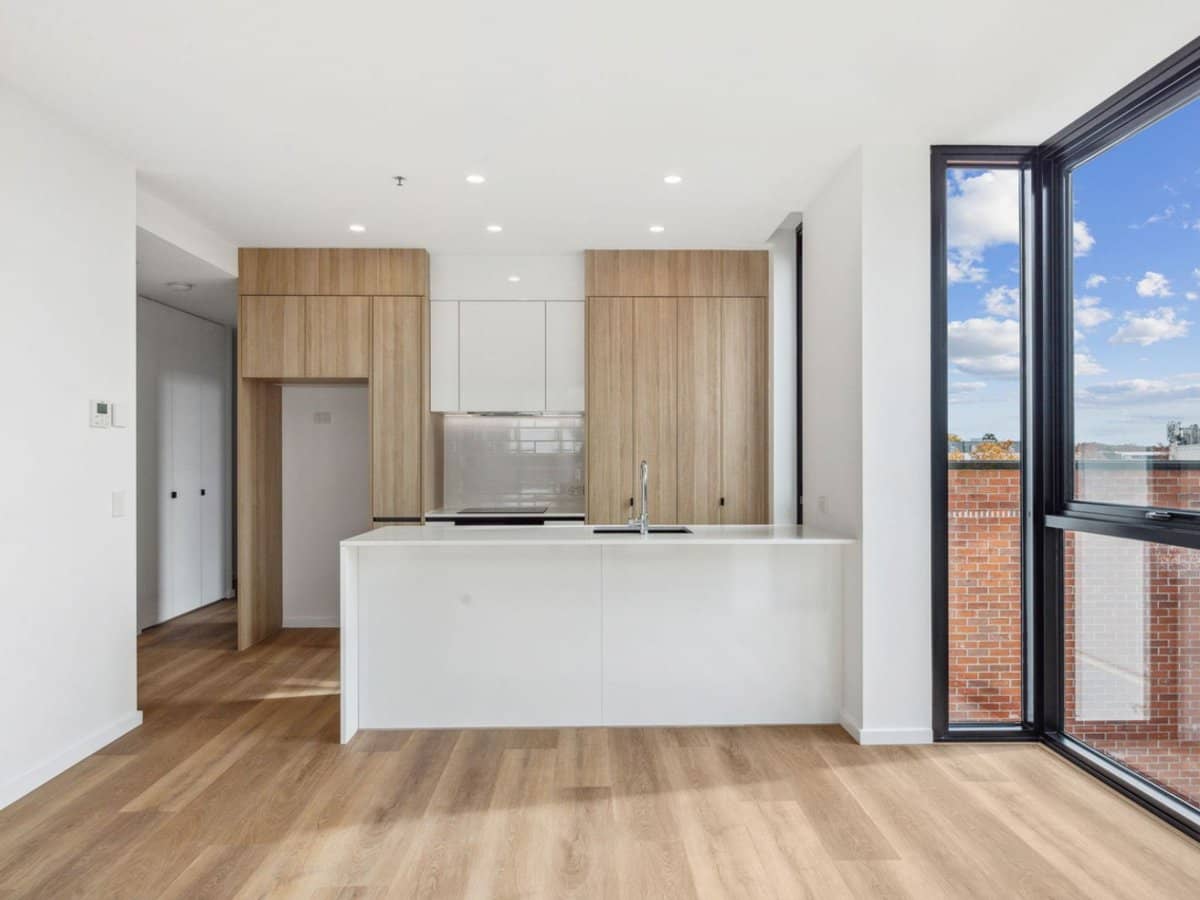 48/17 Captain Cook Cresent, Griffith - Thumbnail 3