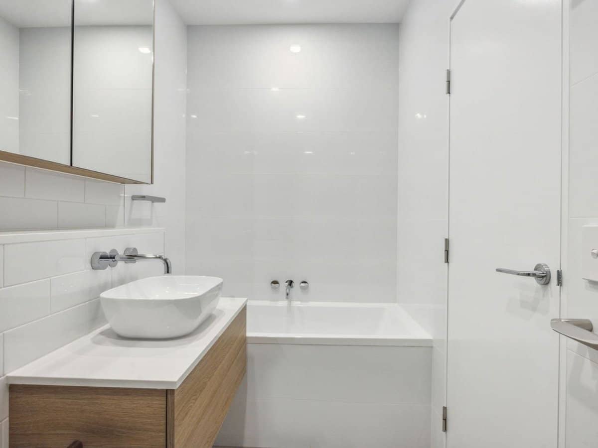 48/17 Captain Cook Cresent, Griffith - Thumbnail 10