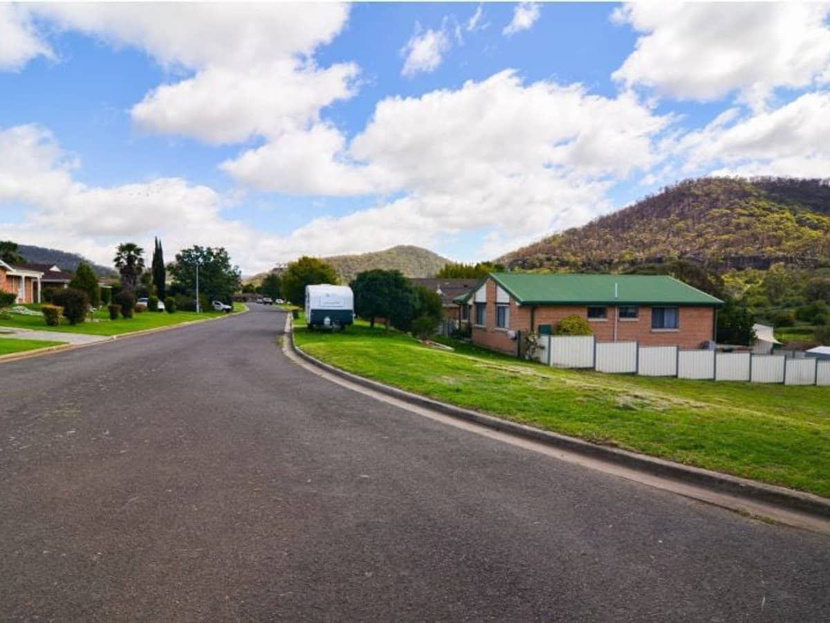 16 Chivers Close, Lithgow - Thumbnail 7