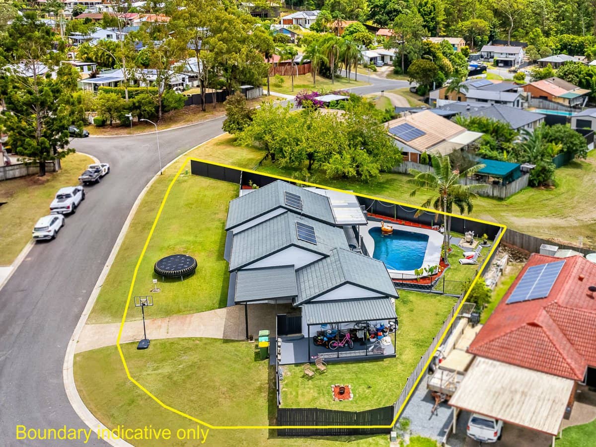 14 Dorrigo Drive, WORONGARY - Thumbnail 2