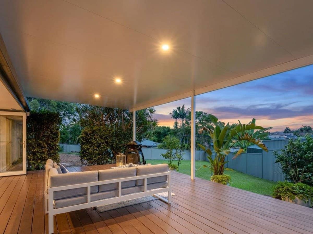 15 Muston Court, CARRARA - Thumbnail 2