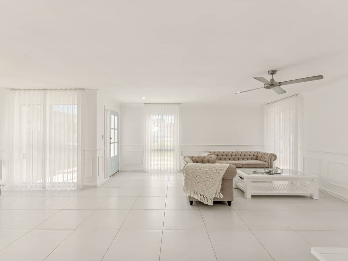 15 Muston Court, CARRARA - Thumbnail 6