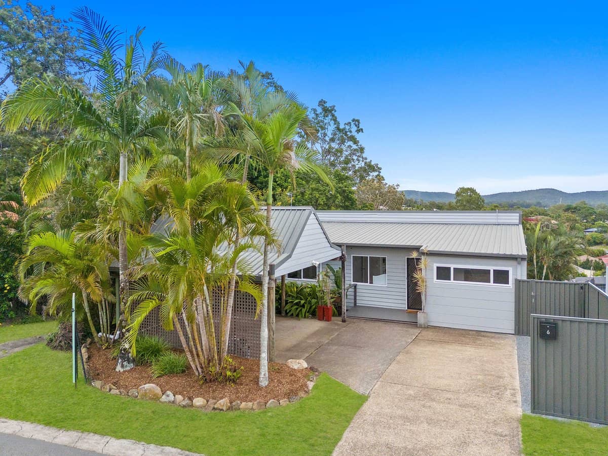 6 Convery Crescent, HIGHLAND PARK - Thumbnail 1