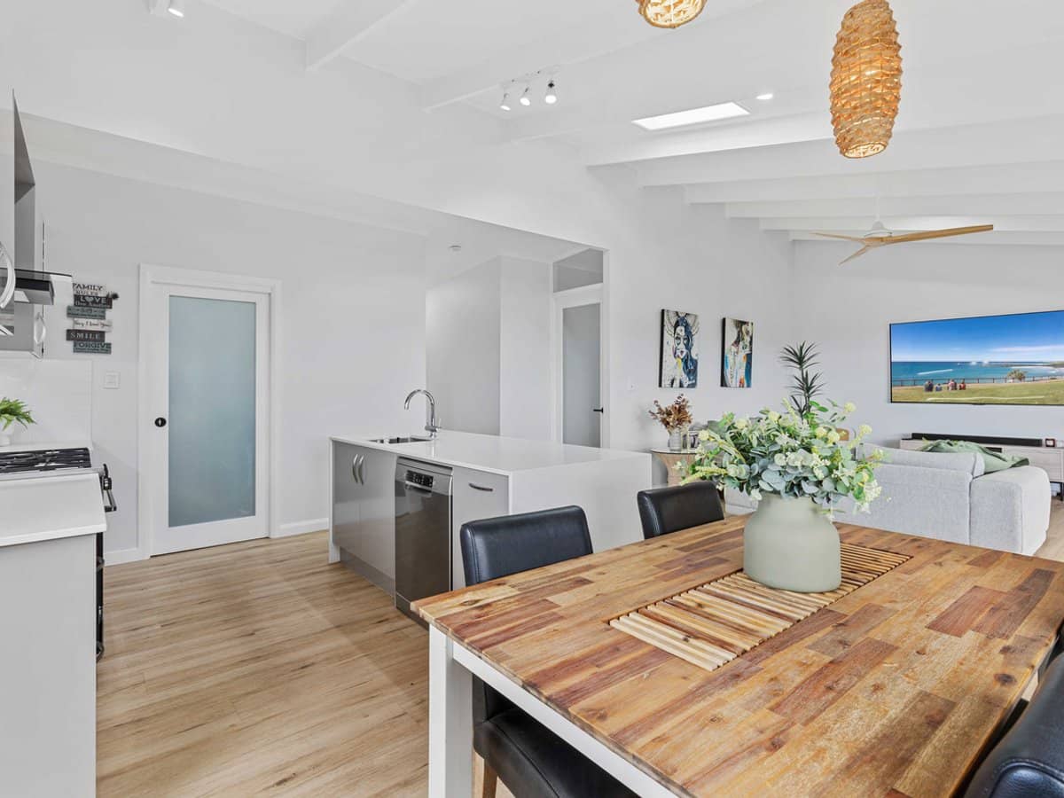 6 Convery Crescent, HIGHLAND PARK - Thumbnail 5