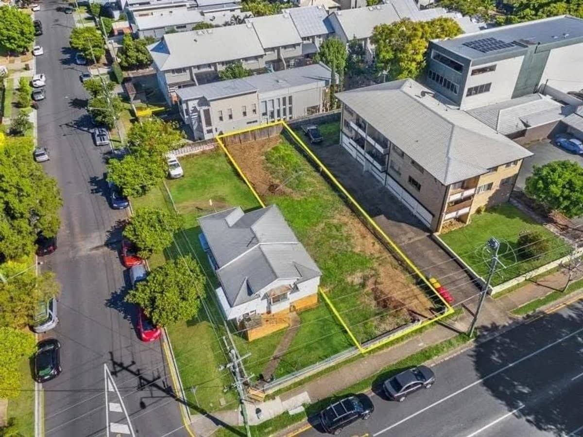 247 Lancaster Road, Ascot - Thumbnail 1