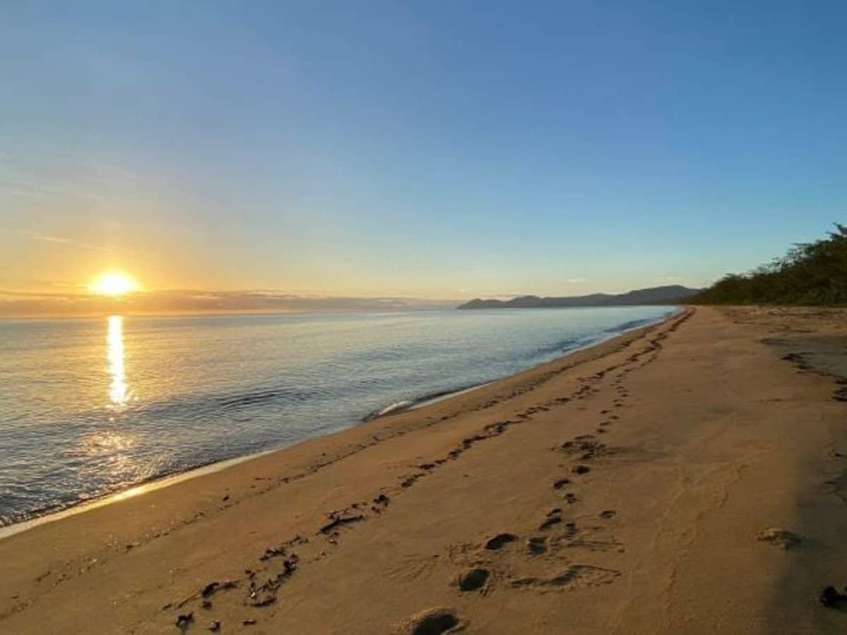 11 Armanasco Road, Bramston Beach - Thumbnail 20