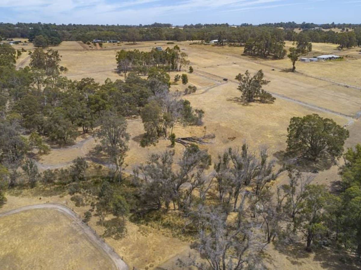 78 Ridge View Avenue, Boyup Brook - Thumbnail 4