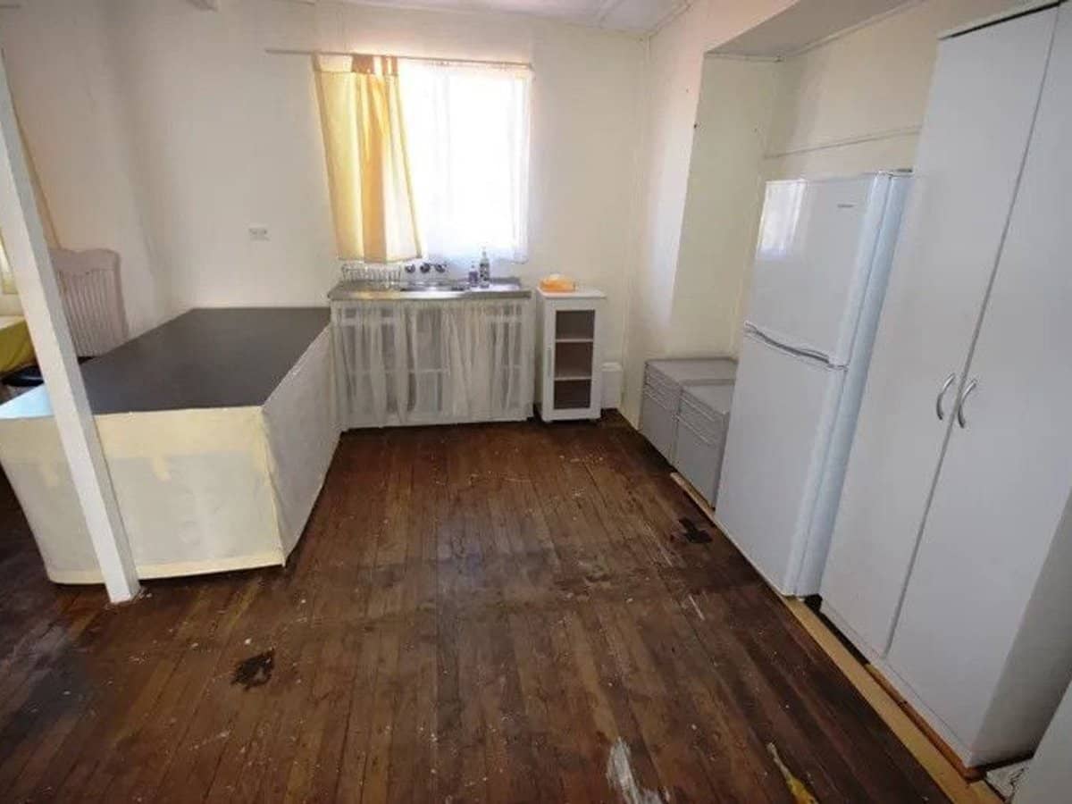 30-32 Flinders Street, Ilfracombe - Thumbnail 4