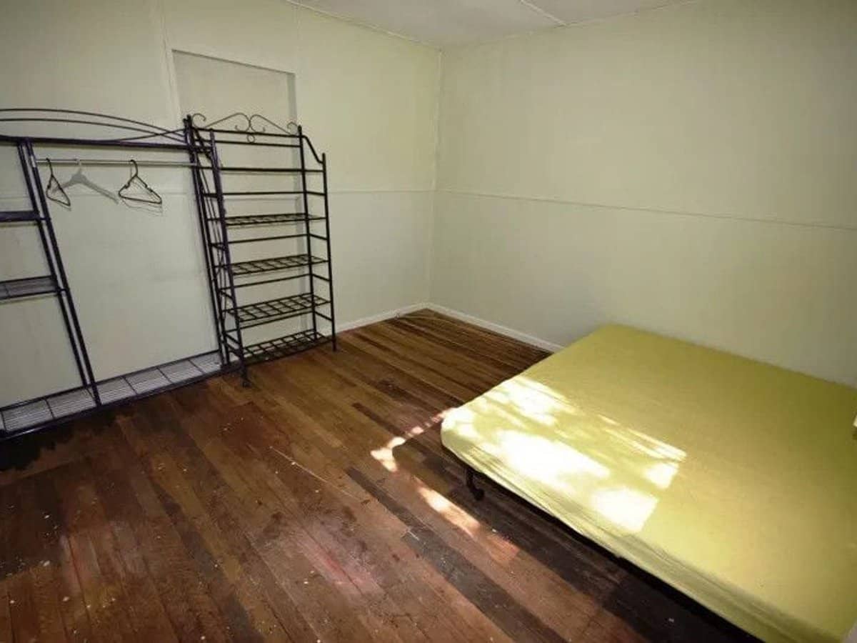 30-32 Flinders Street, Ilfracombe - Thumbnail 9