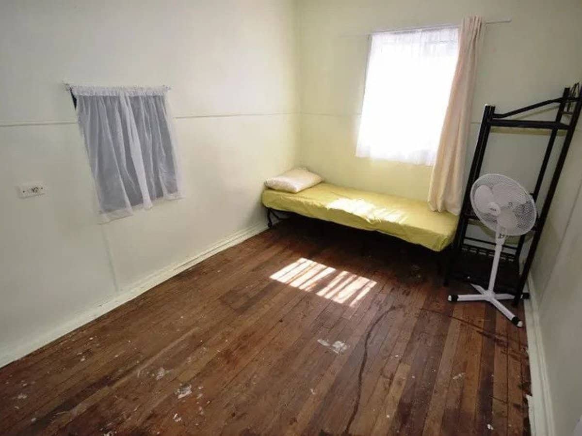 30-32 Flinders Street, Ilfracombe - Thumbnail 10