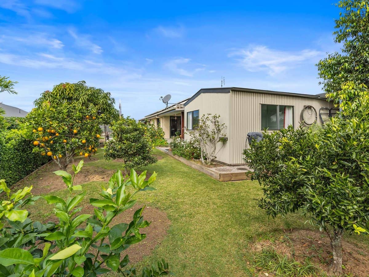 27 Overlander Avenue, Woolmar - Thumbnail 19