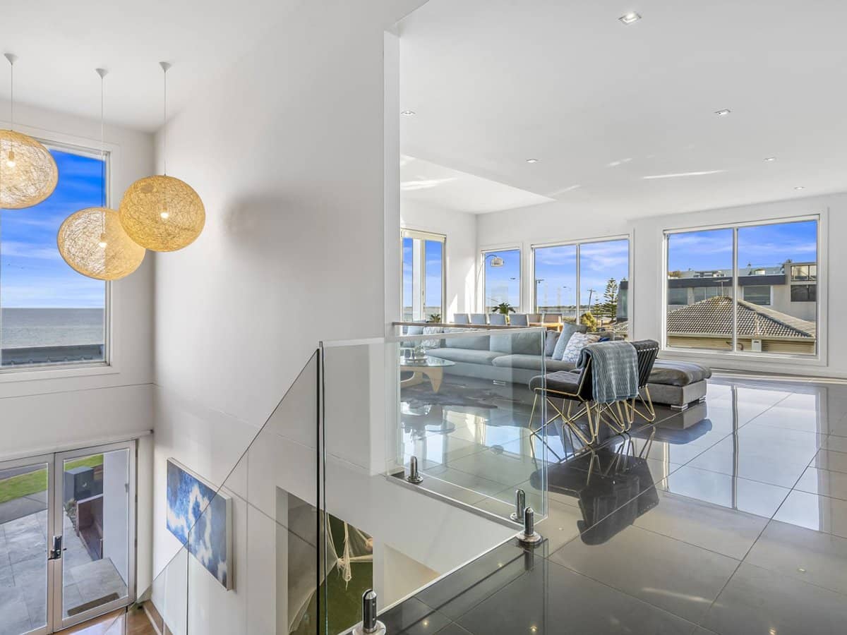 85 Esplanade, Altona - Thumbnail 2