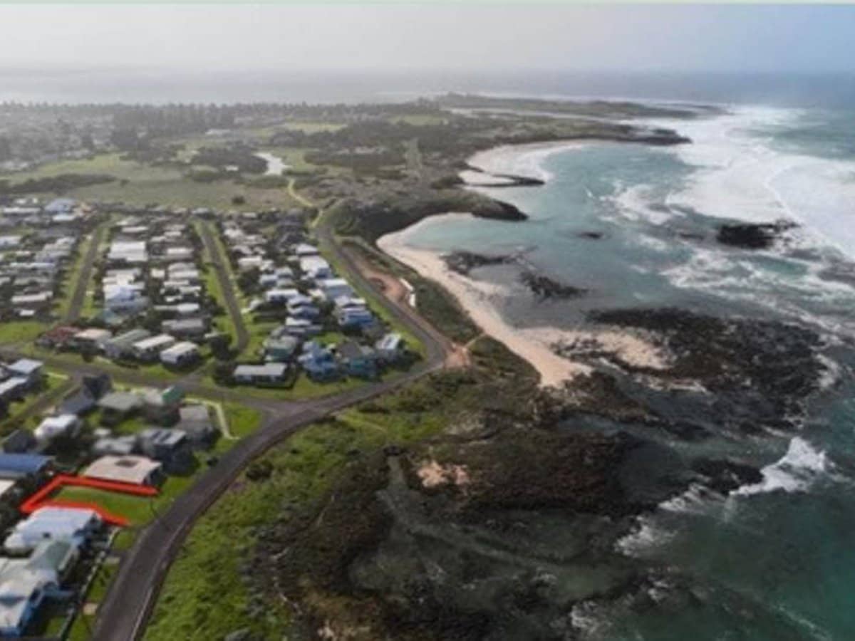 42 Ocean Drive, Port Fairy - Thumbnail 2