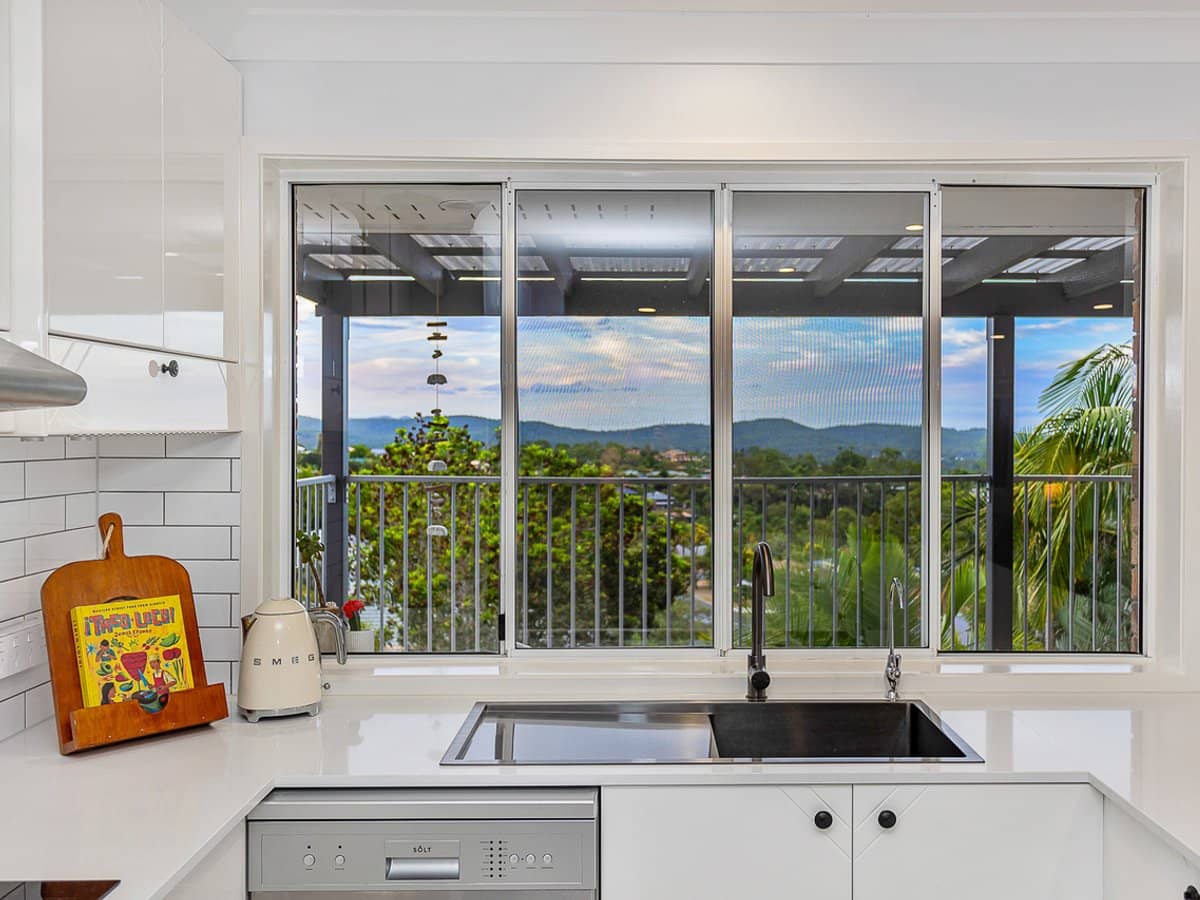 9 Macrobert Street, HIGHLAND PARK - Thumbnail 14