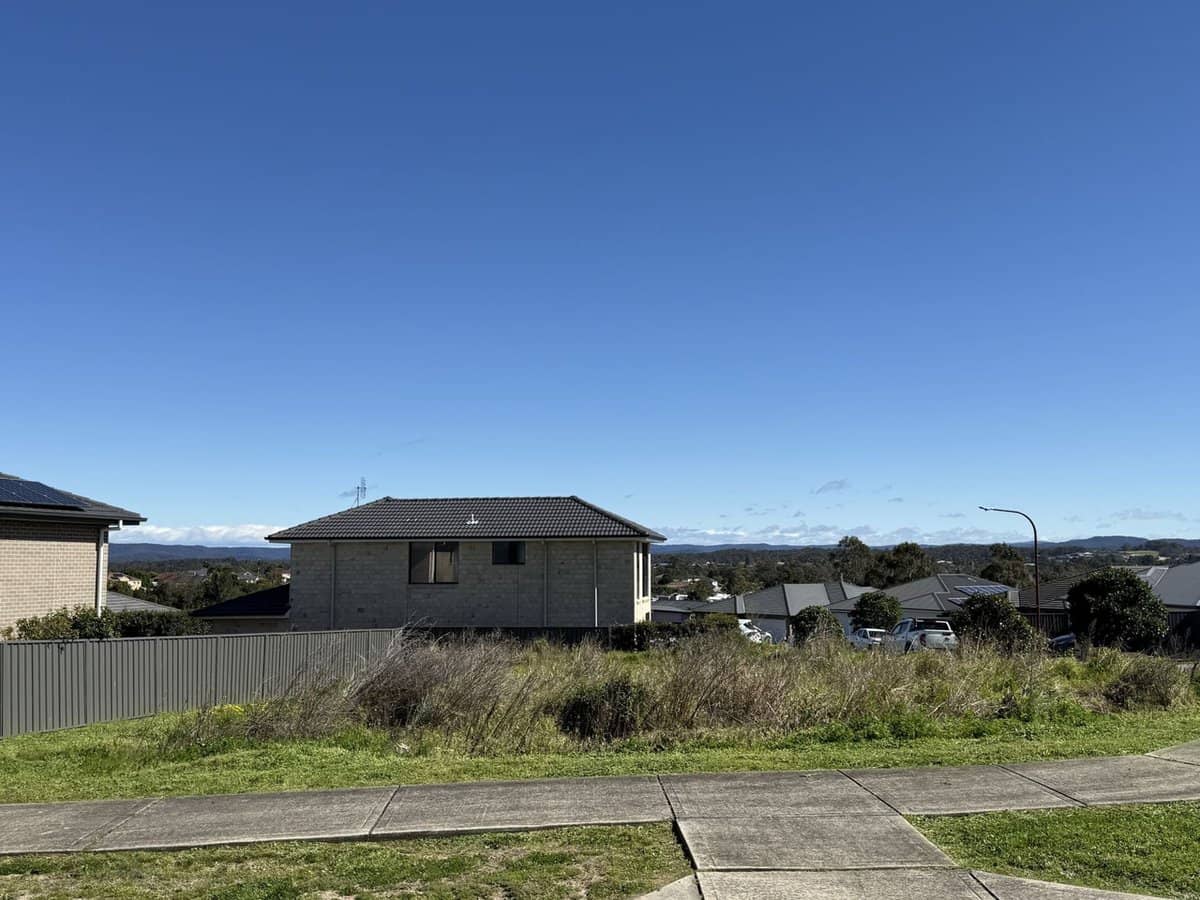 8 Freesia Way, Hamlyn Terrace - Thumbnail 7