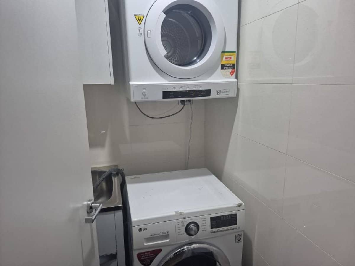 2905/330 Church Street, Parramatta - Thumbnail 3