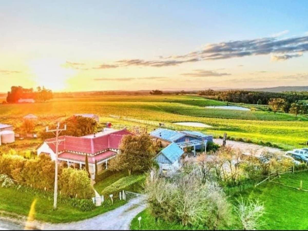 1219 BALLARAT DAYLESFORD Road, Dean - Thumbnail 1