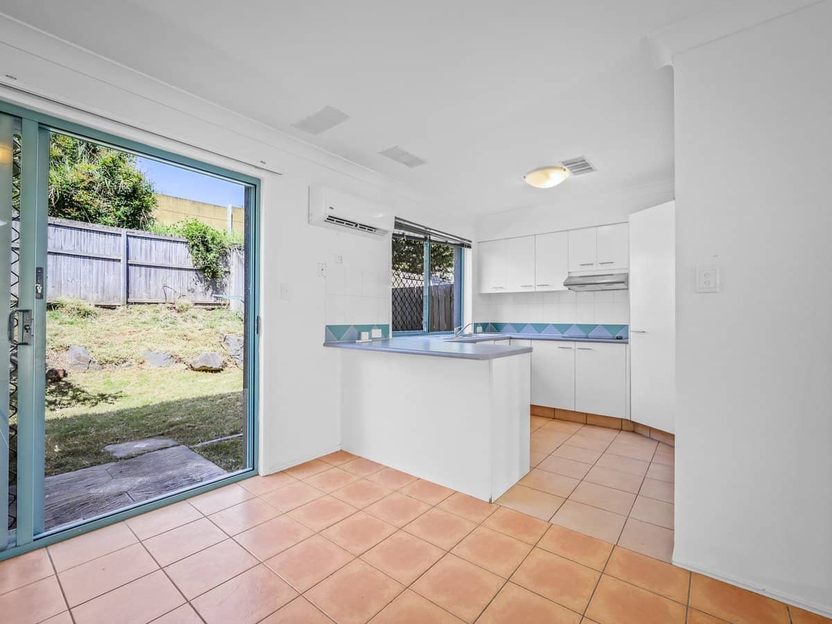 28 Ancona Street, CARRARA - Thumbnail 6