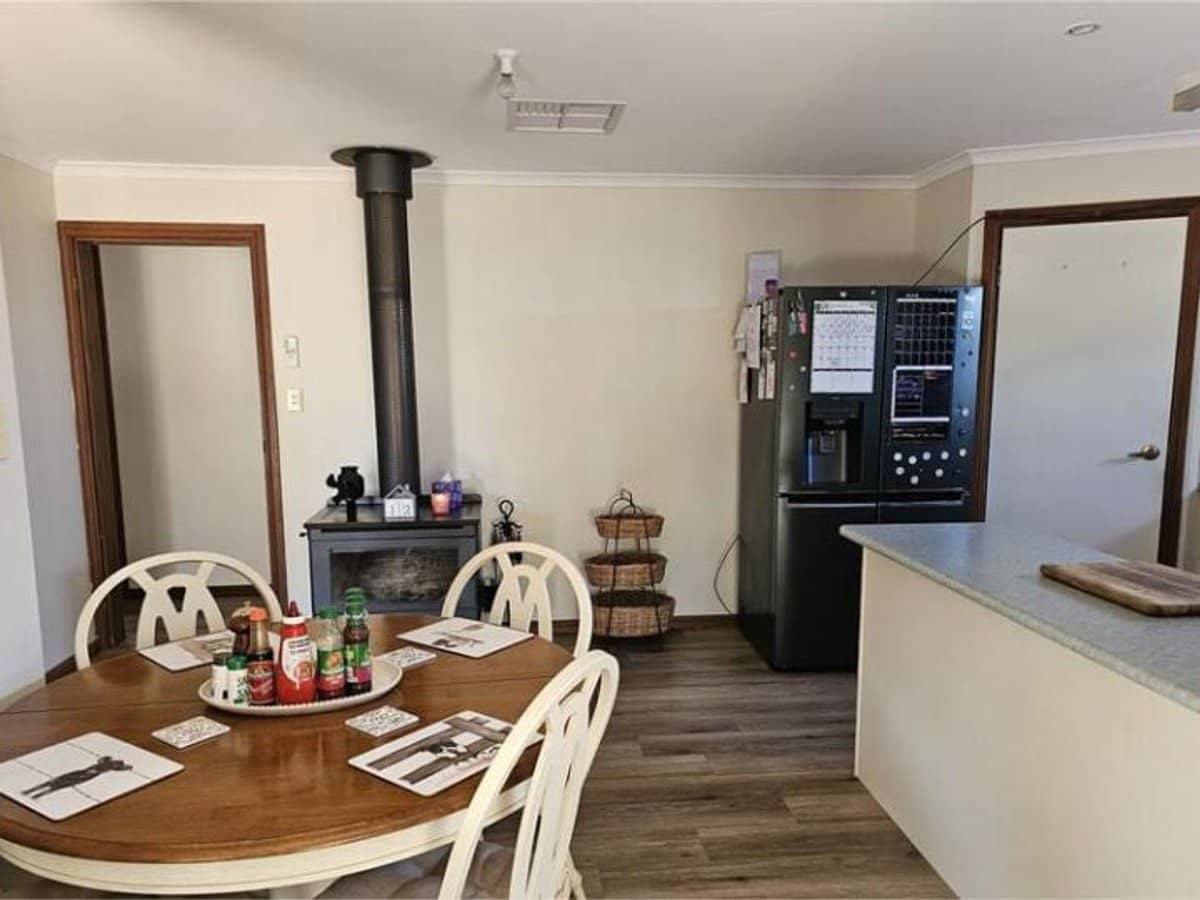 20 Lewis, Coolamon - Thumbnail 7