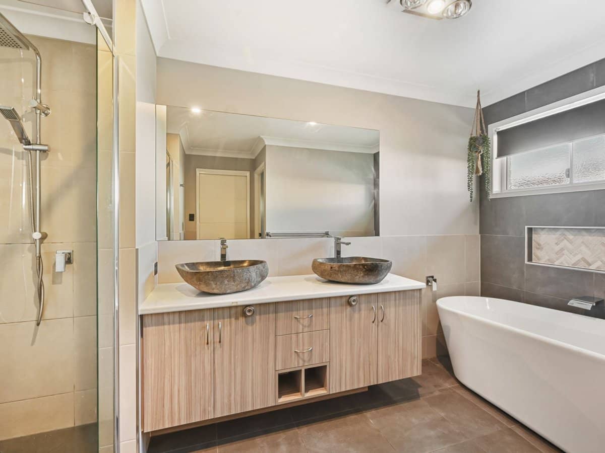 3 Eadie Street, Kearneys Spring - Thumbnail 8