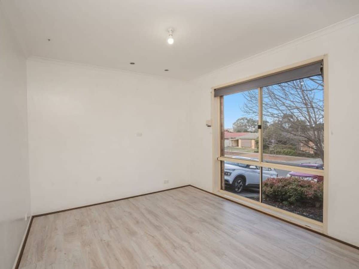 17 Newlop Street, Ngunnawal - Thumbnail 5