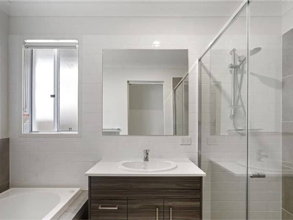 9 Mirapool Street, Rothwell - Thumbnail 6