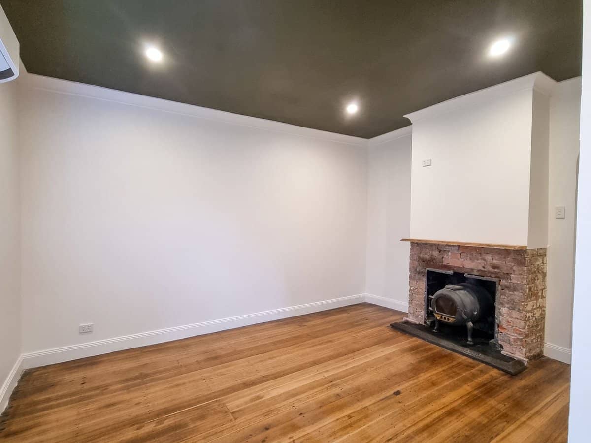 8 Colville Street, Queenstown - Thumbnail 2