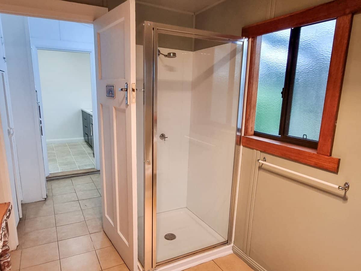 8 Colville Street, Queenstown - Thumbnail 10