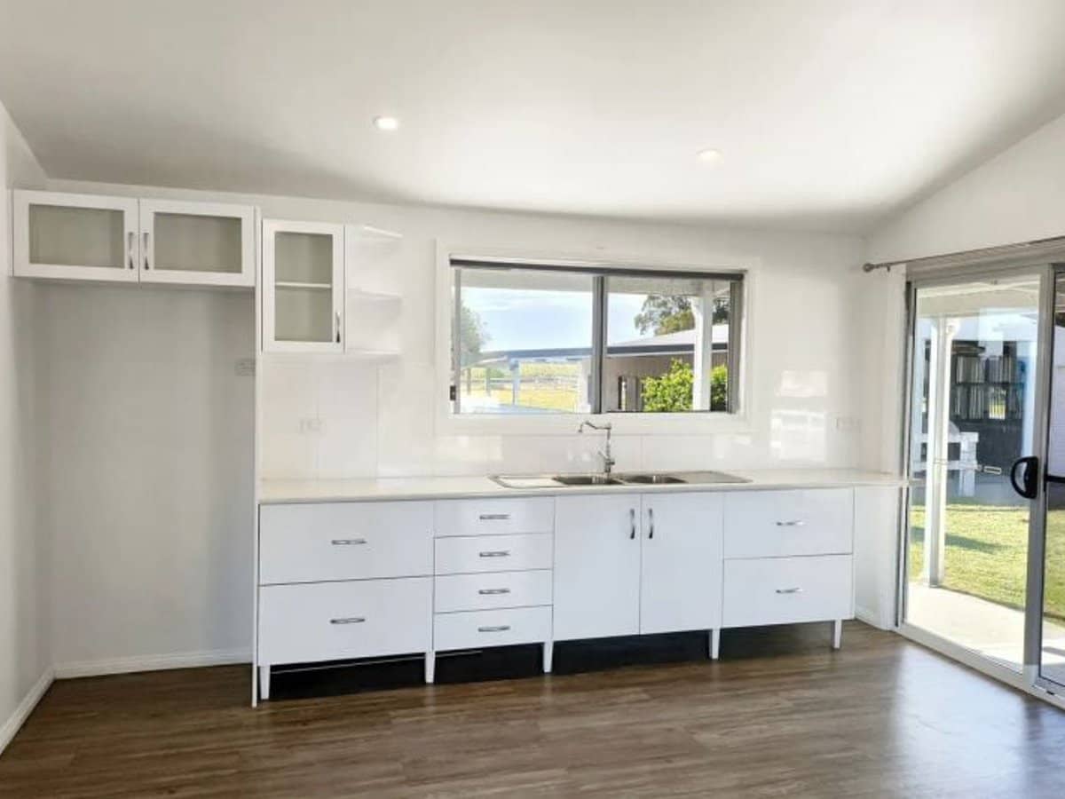 154 Danns Lane, Keith Hall - Thumbnail 28