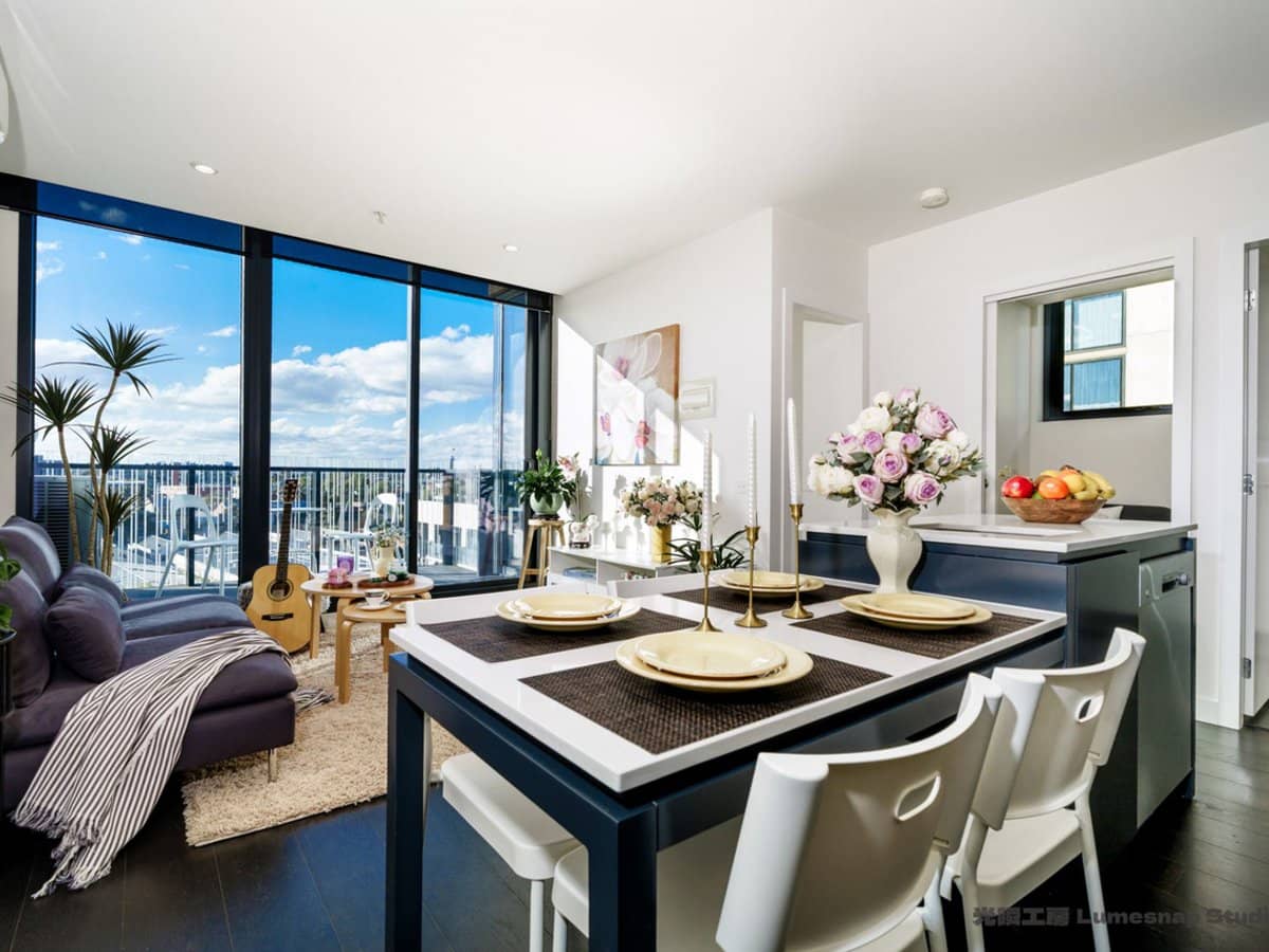 706/150 Dudley Street, West Melbourne - Thumbnail 2