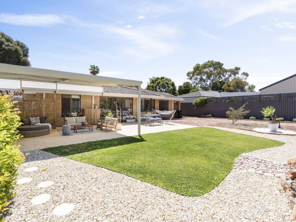 4 Addingham Court, Craigie - Thumbnail 2