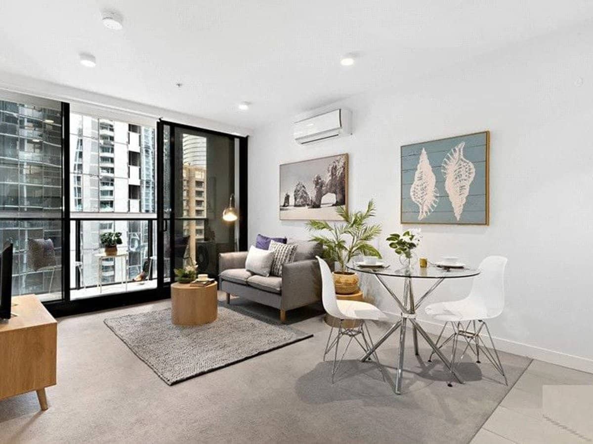 1315/33 MacKenzie Street, Melbourne - Thumbnail 1