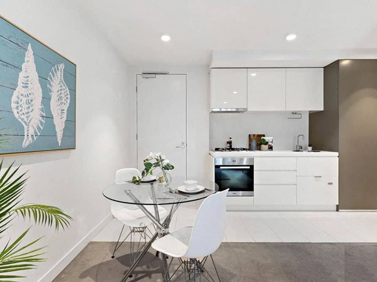 1315/33 MacKenzie Street, Melbourne - Thumbnail 3