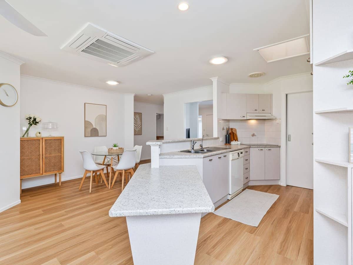 8 Sealink Drive, Point Vernon - Thumbnail 13