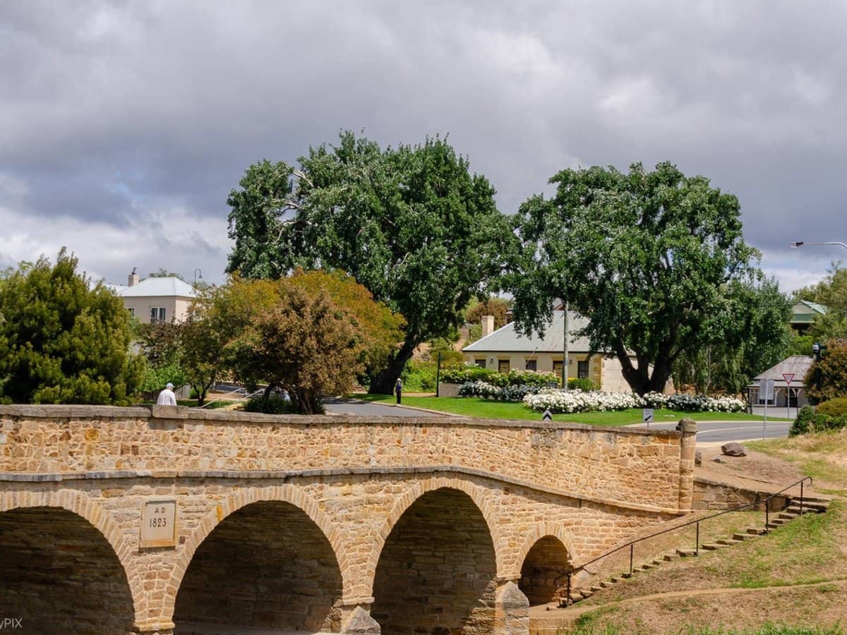 47a and 47b Bridge Street, Richmond - Thumbnail 1